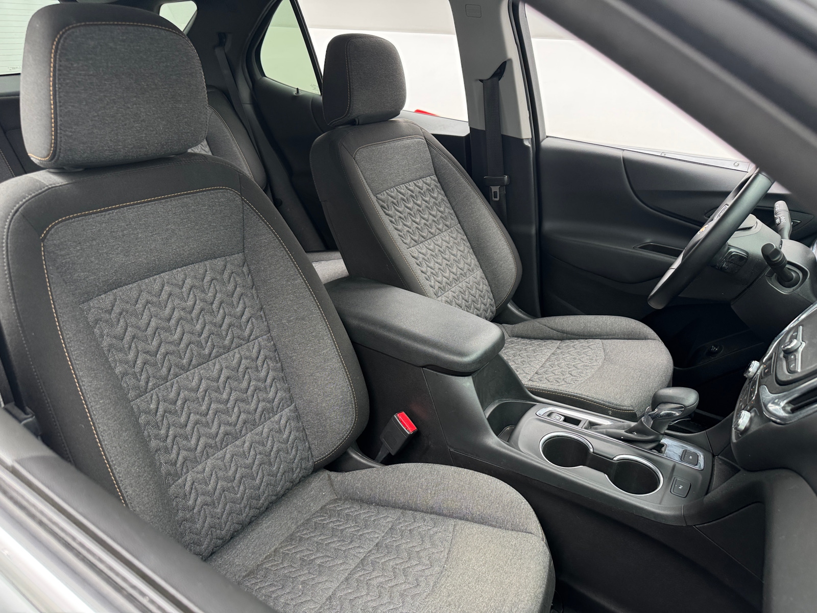 Thumbnail: 2023 Chevrolet Equinox - 2