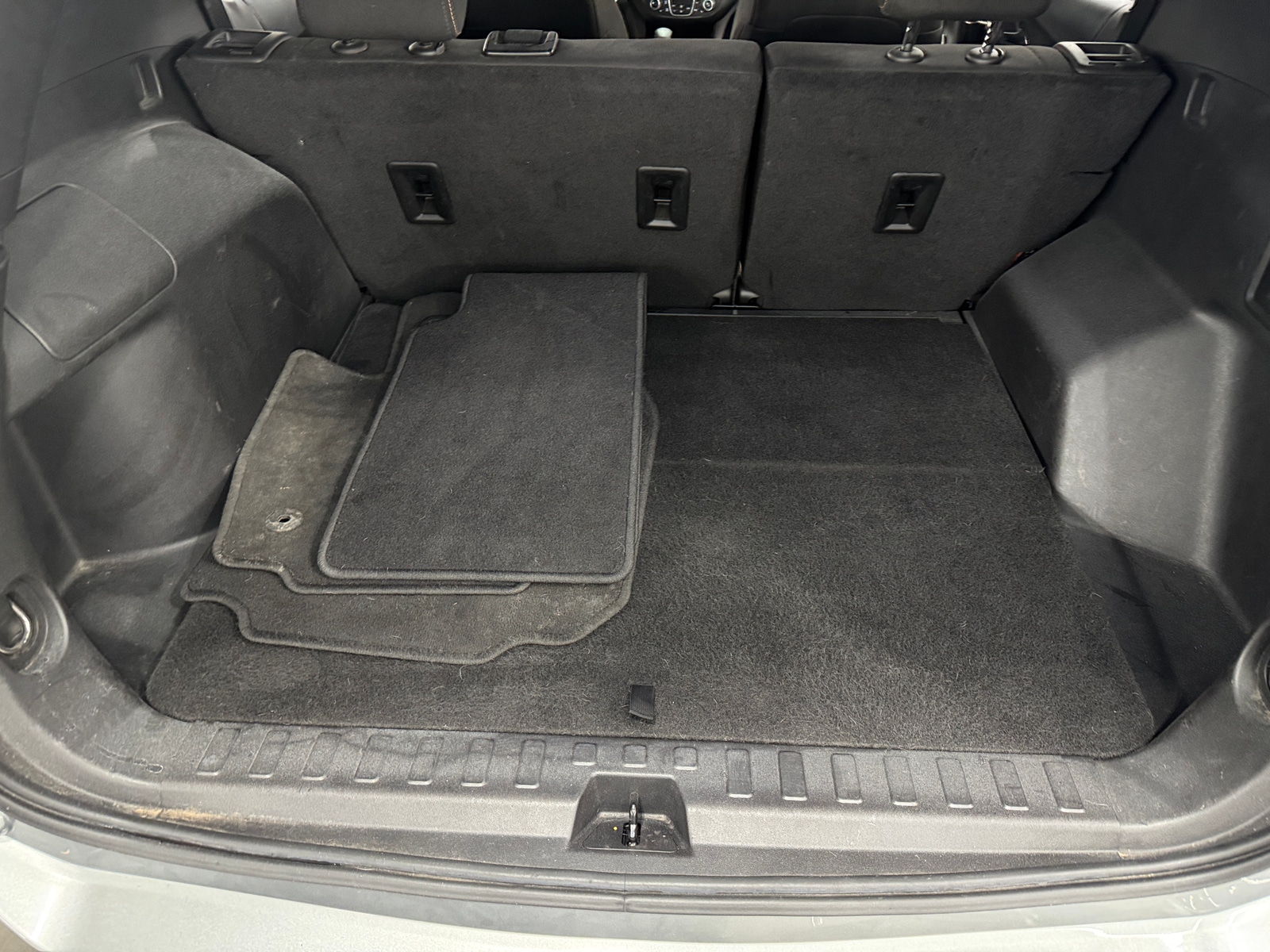 Thumbnail: 2023 Chevrolet Equinox - 7