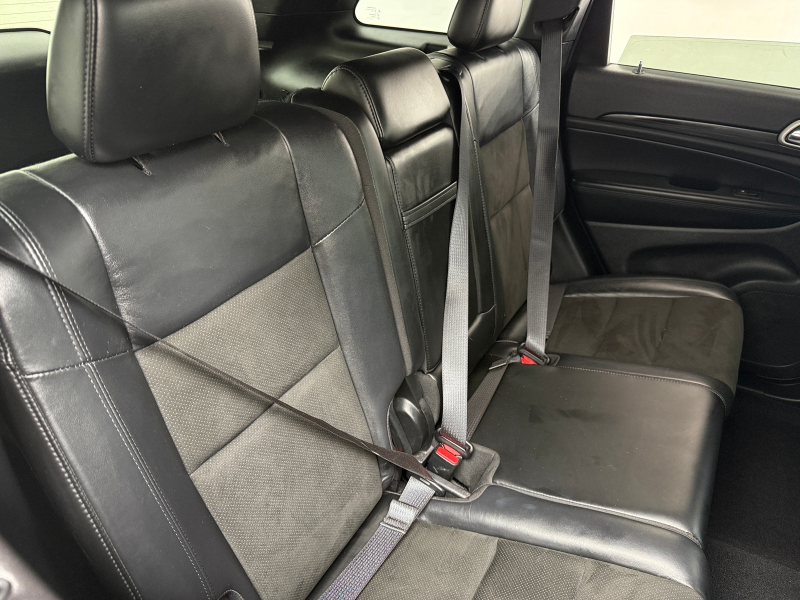 Thumbnail: 2020 Jeep Grand Cherokee - 6