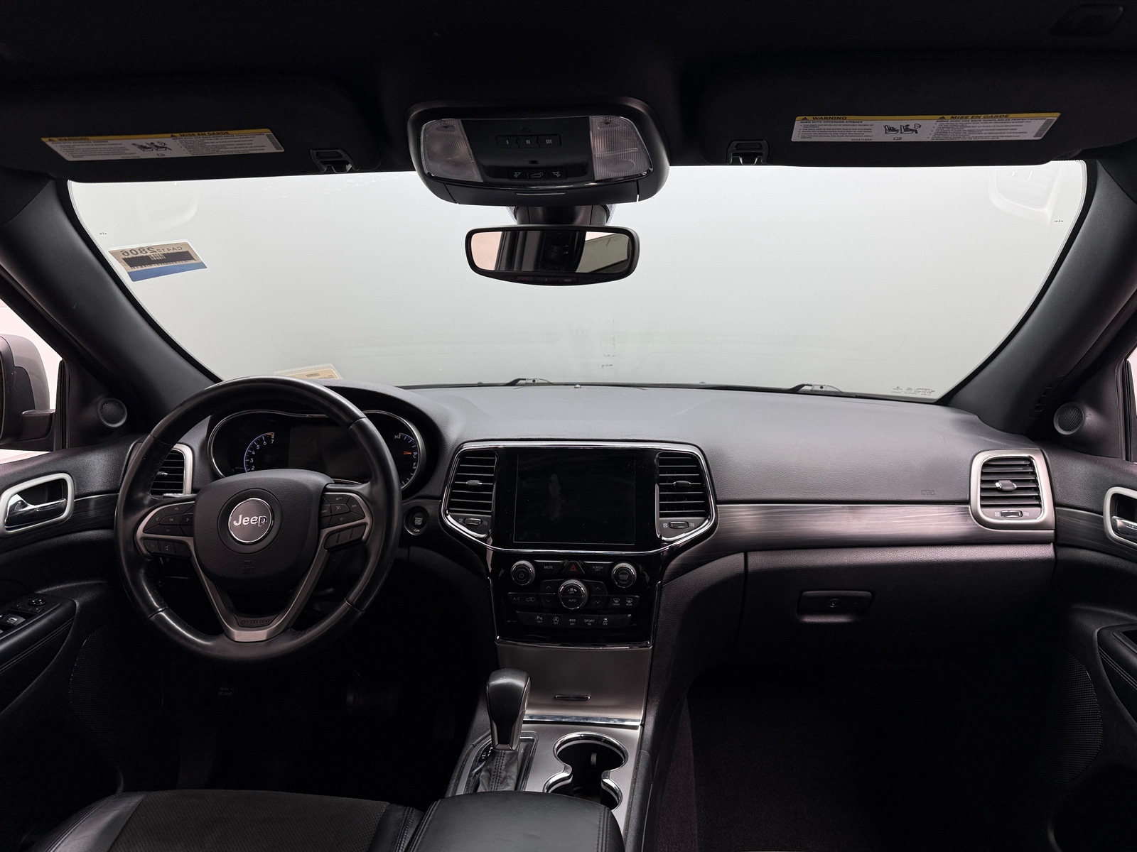 Thumbnail: 2020 Jeep Grand Cherokee - 3