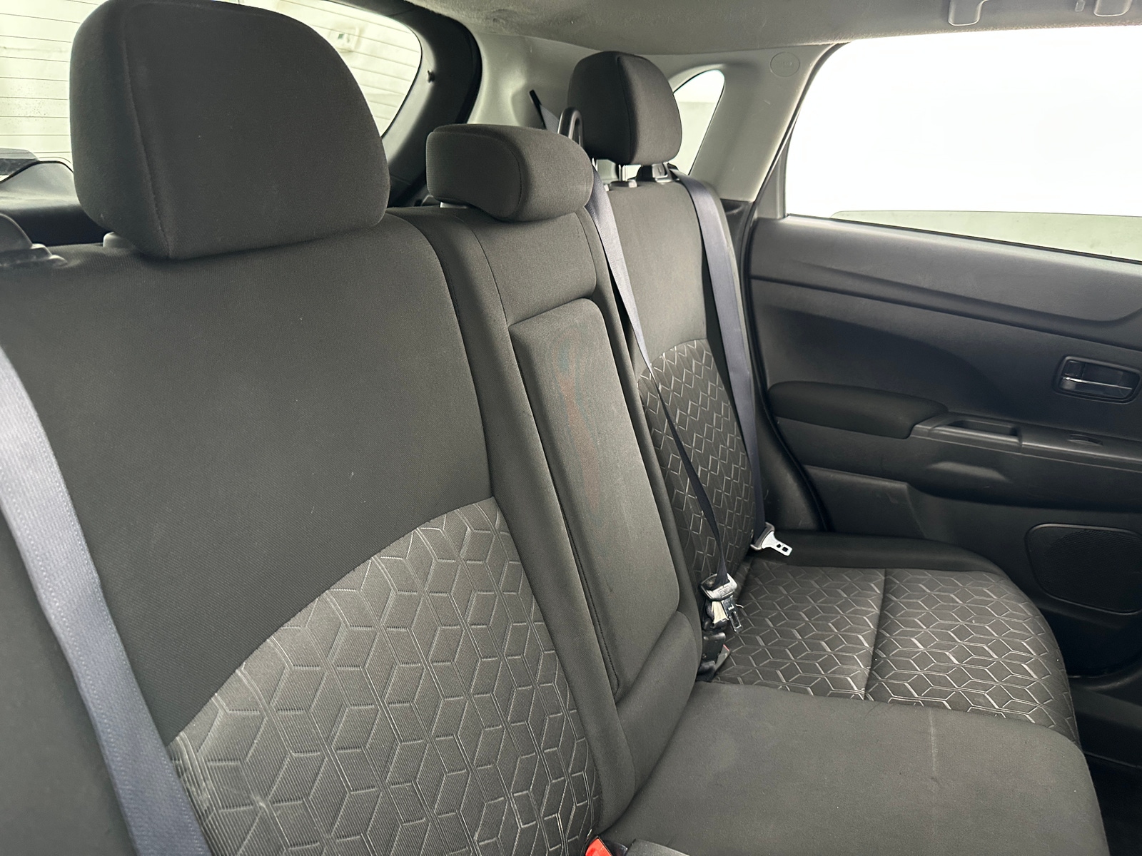 Thumbnail: 2021 Mitsubishi Outlander Sport - 6