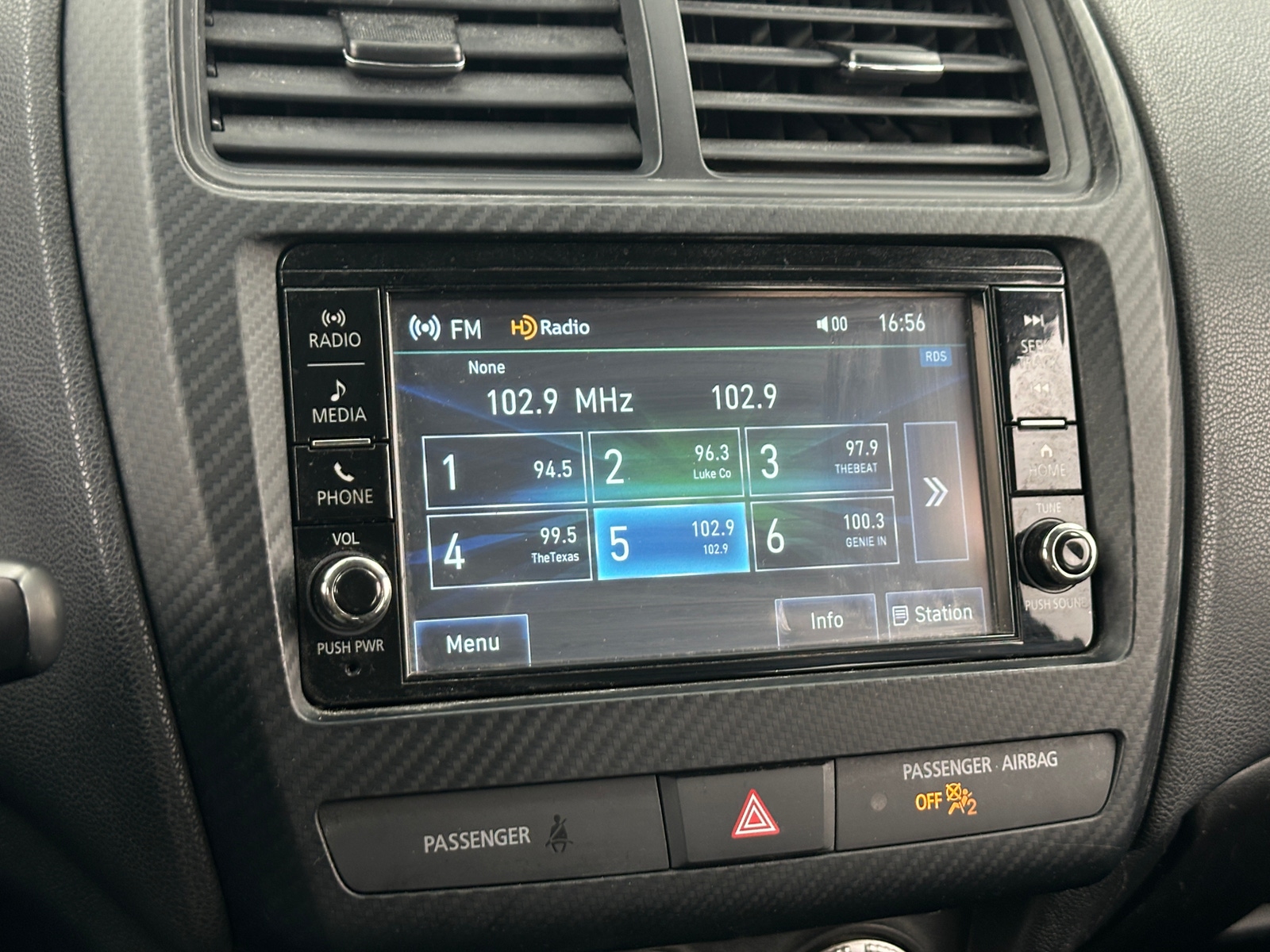 Thumbnail: 2021 Mitsubishi Outlander Sport - 4