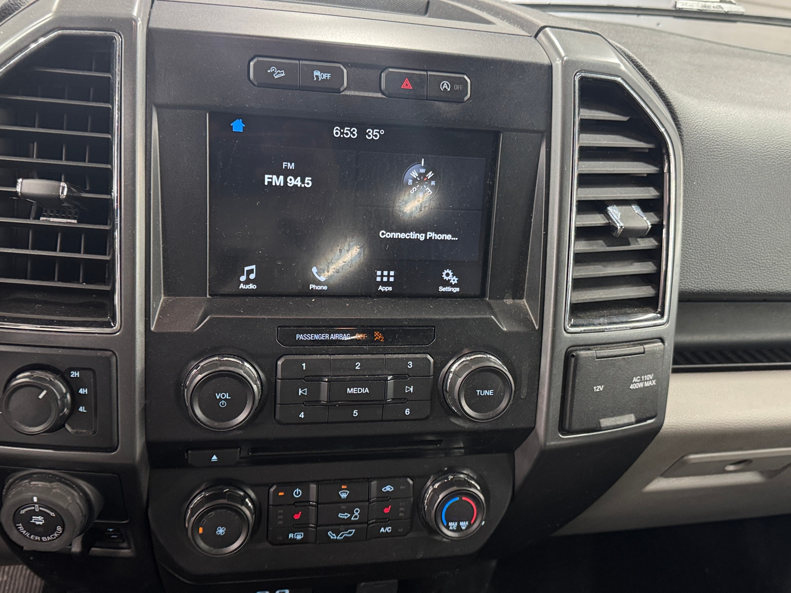 Thumbnail: 2018 Ford Econoline - 4