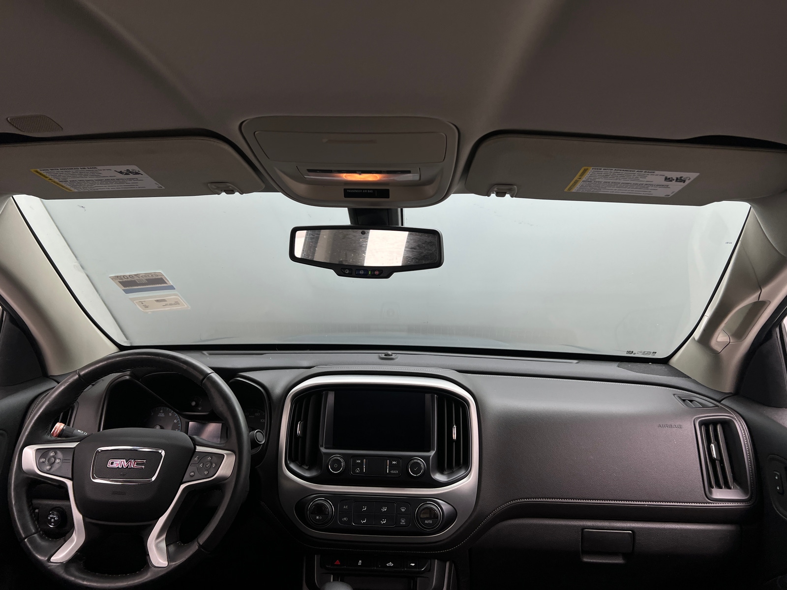 Thumbnail: 2022 GMC Canyon - 3