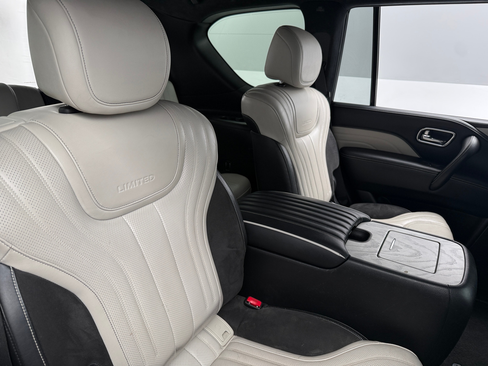 Thumbnail: 2019 INFINITI QX80 - 5