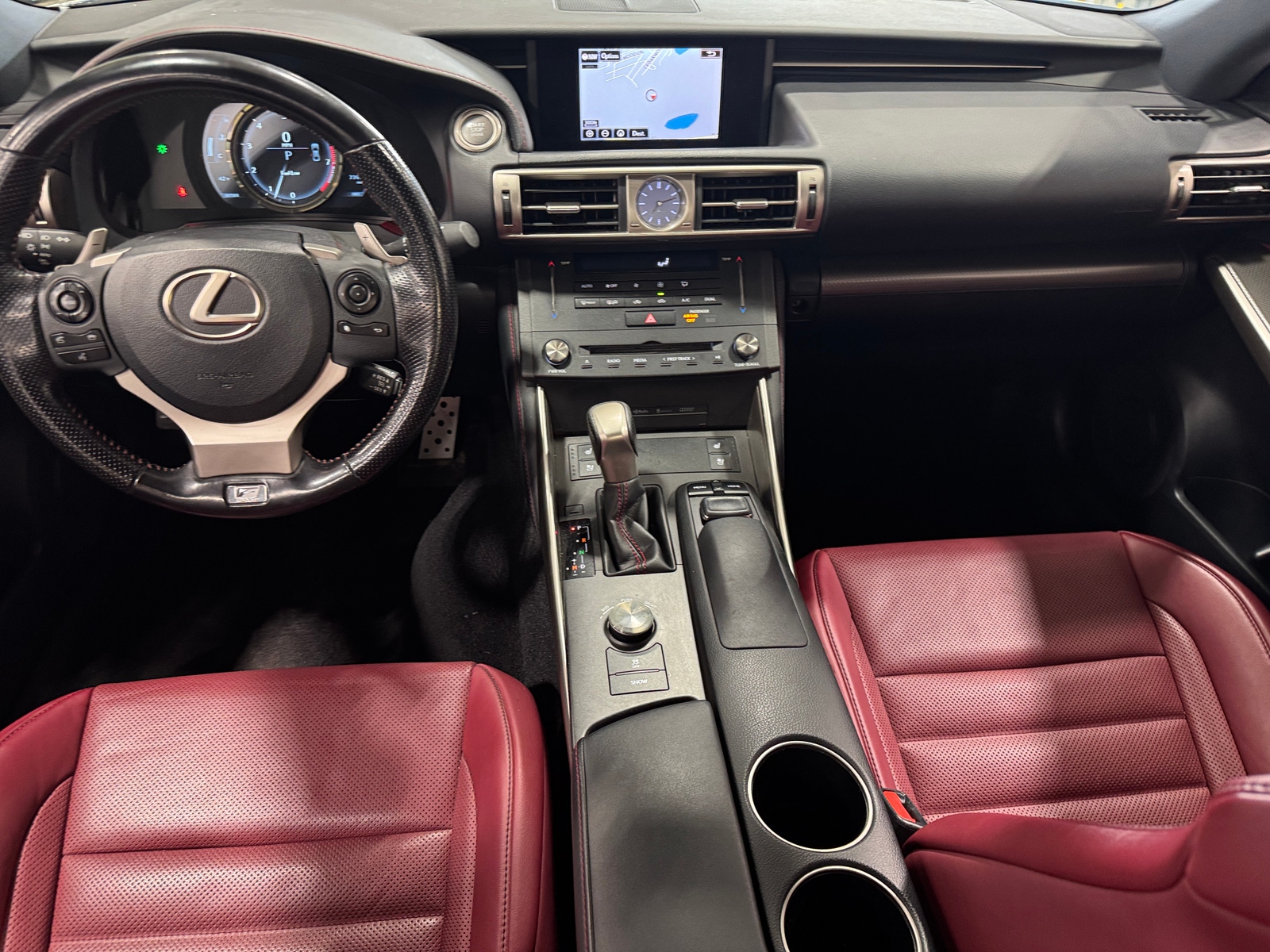 Thumbnail: 2016 Lexus IS - 2