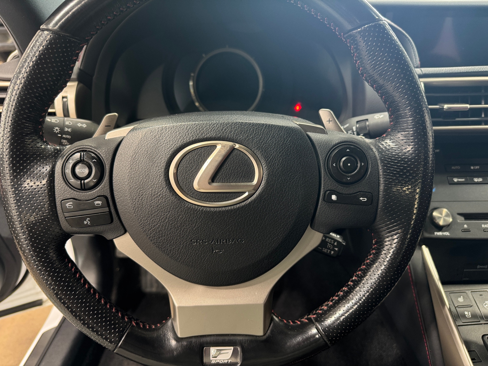 Thumbnail: 2016 Lexus IS - 4