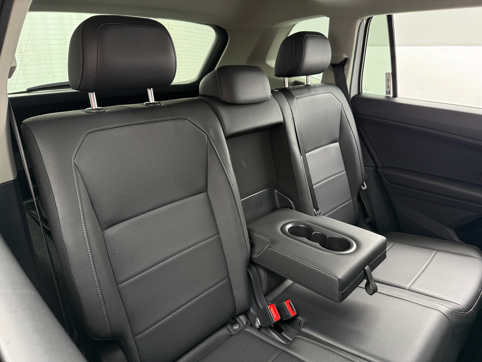 Thumbnail: 2019 Volkswagen Tiguan - 5