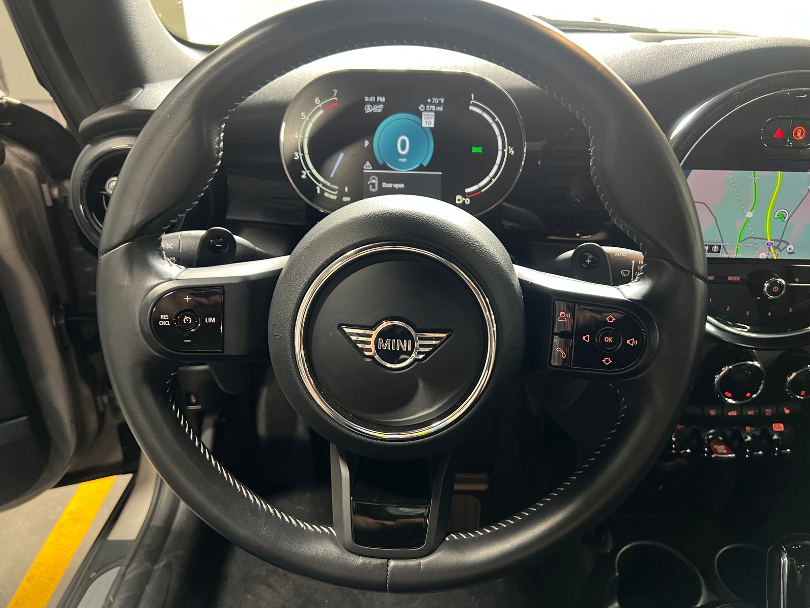 Thumbnail: 2024 MINI Cooper Convertible - 4