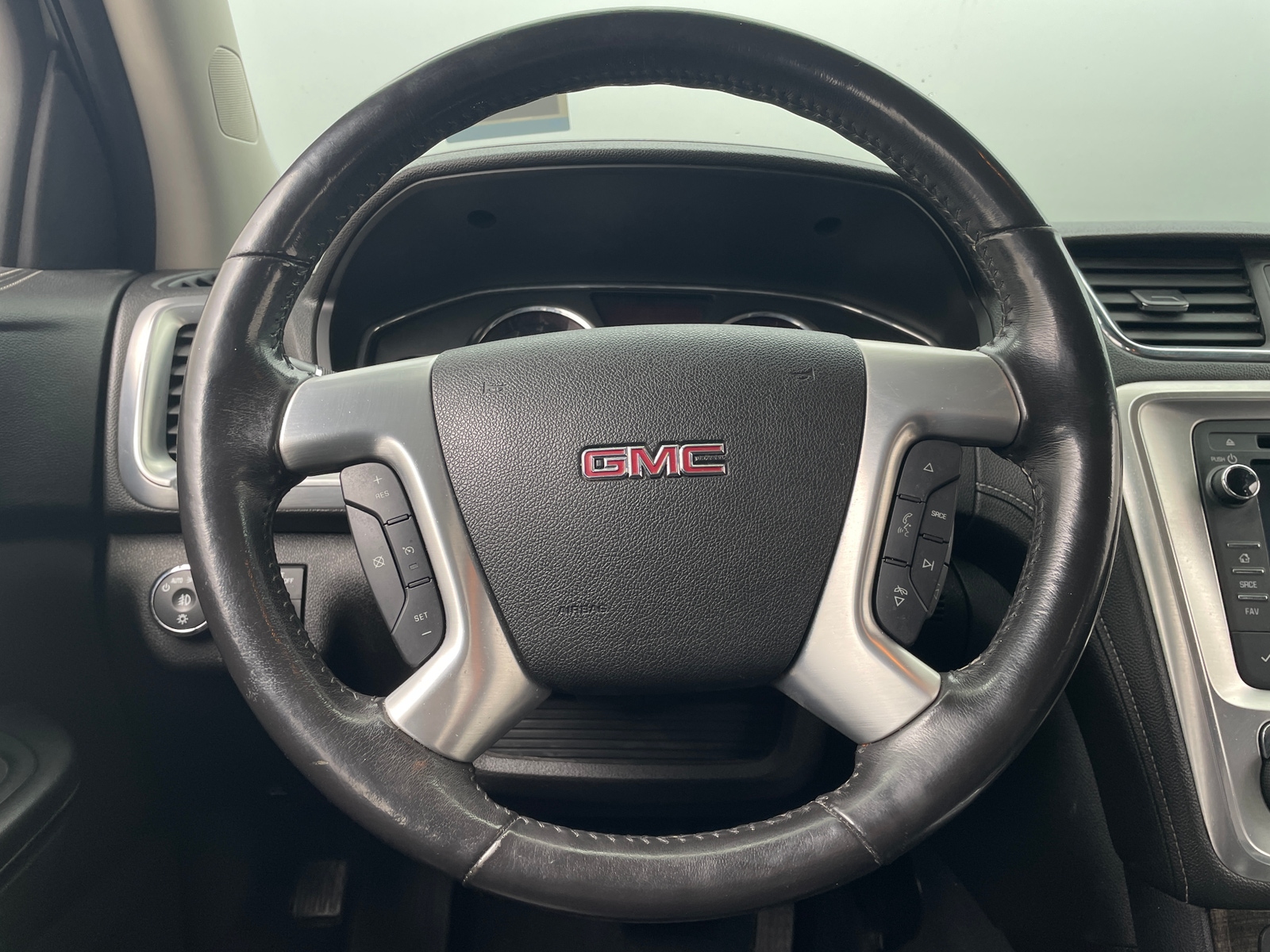 Thumbnail: 2016 GMC Acadia - 4