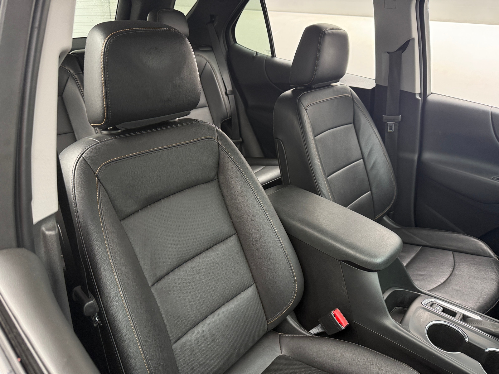 Thumbnail: 2021 Chevrolet Equinox - 2