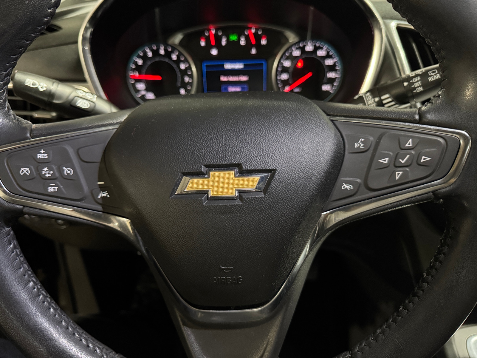 Thumbnail: 2021 Chevrolet Equinox - 5