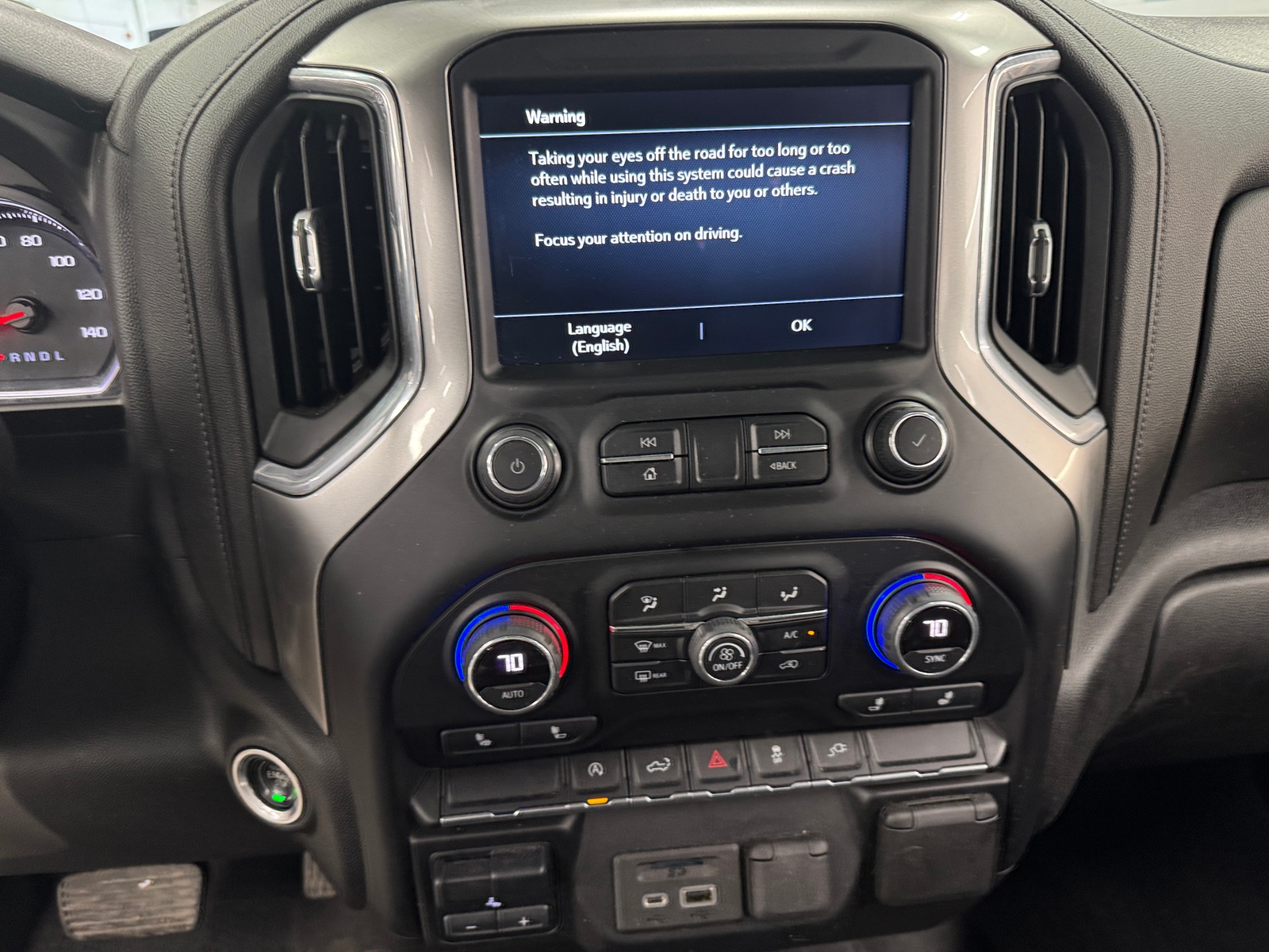 Thumbnail: 2022 Chevrolet Silverado 1500 - 4