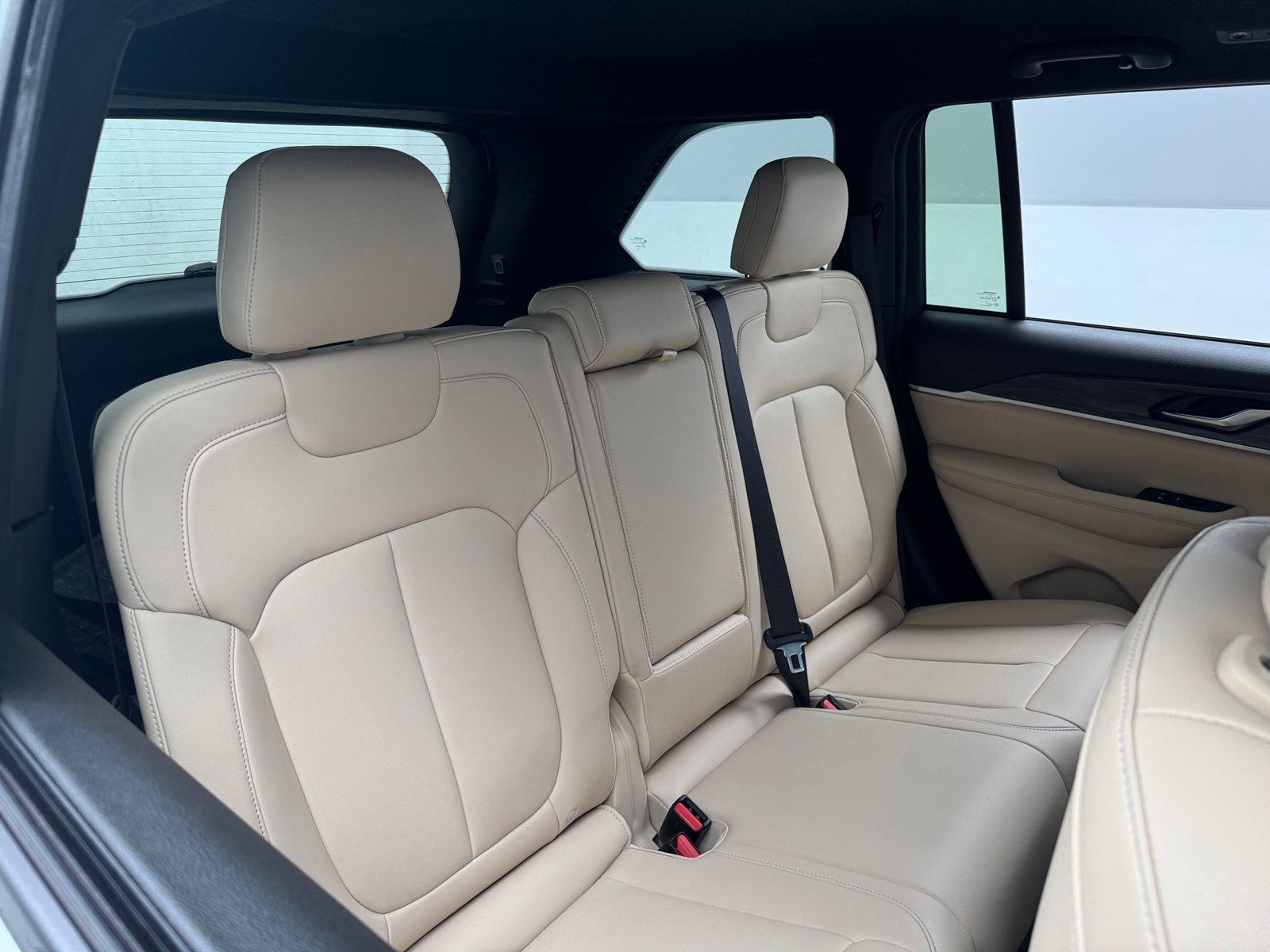 Thumbnail: 2023 Jeep Grand Cherokee - 5