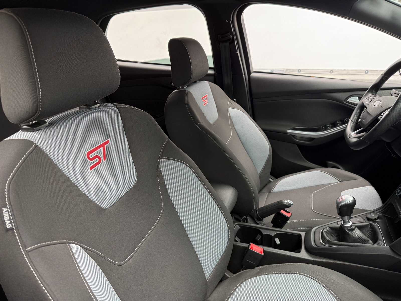 Thumbnail: 2018 Ford Focus - 2