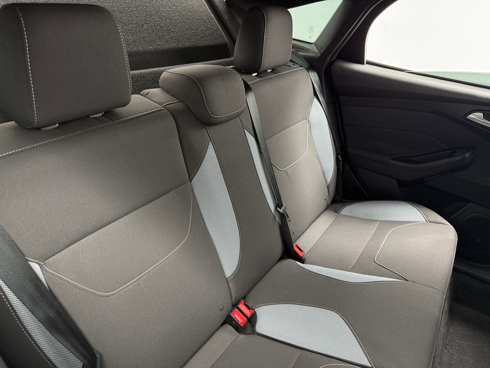 Thumbnail: 2018 Ford Focus - 6