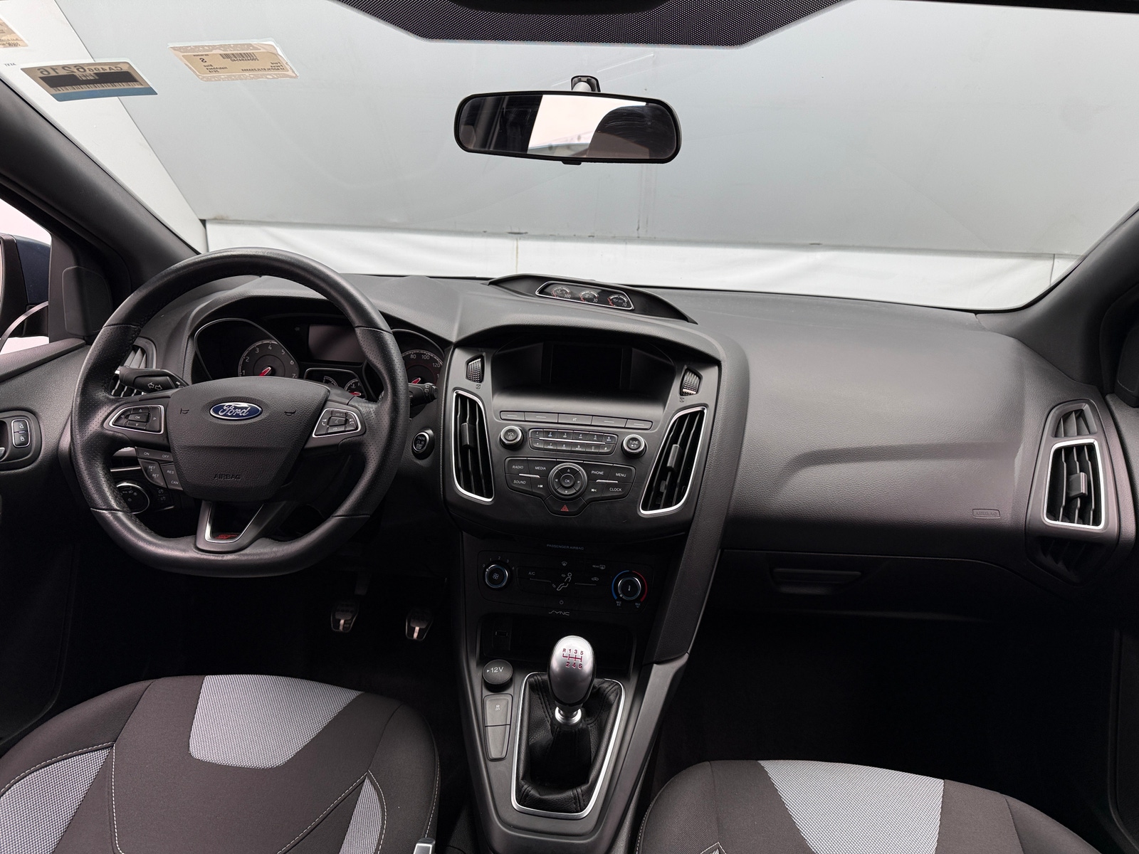 Thumbnail: 2018 Ford Focus - 3