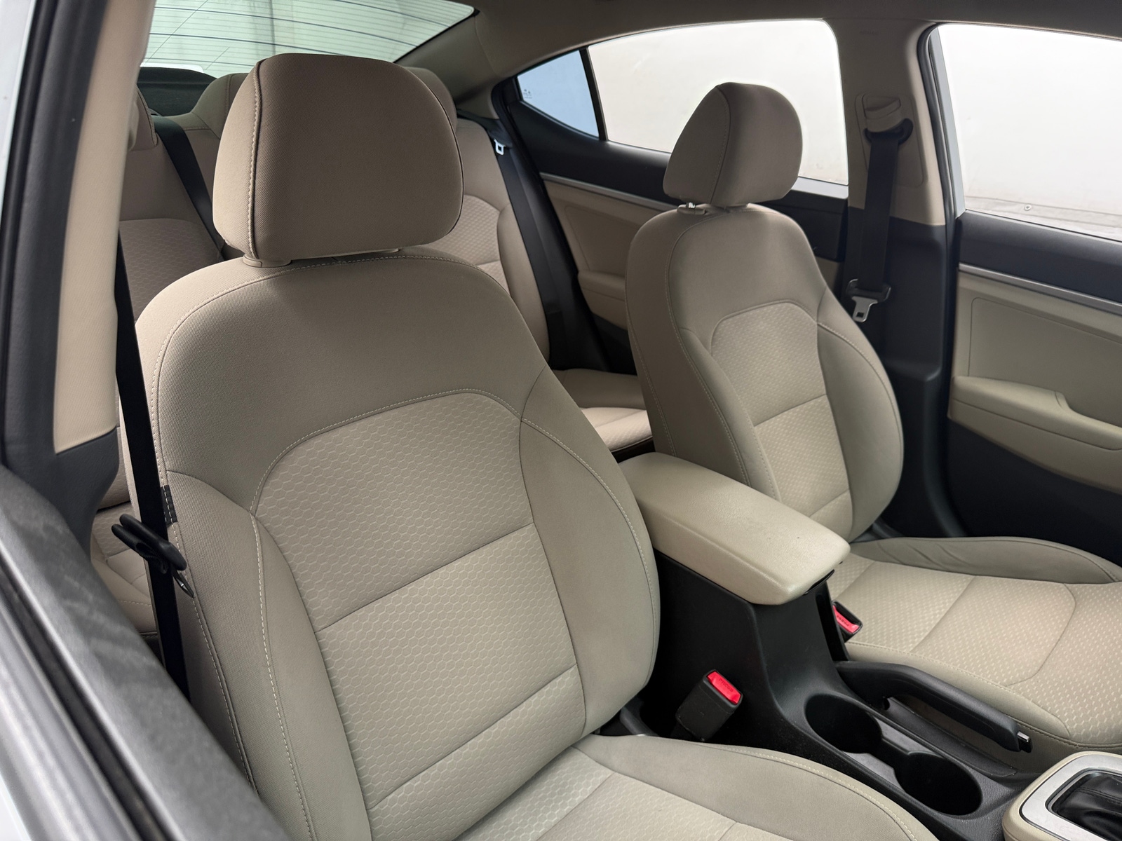 Thumbnail: 2019 Hyundai Elantra - 2