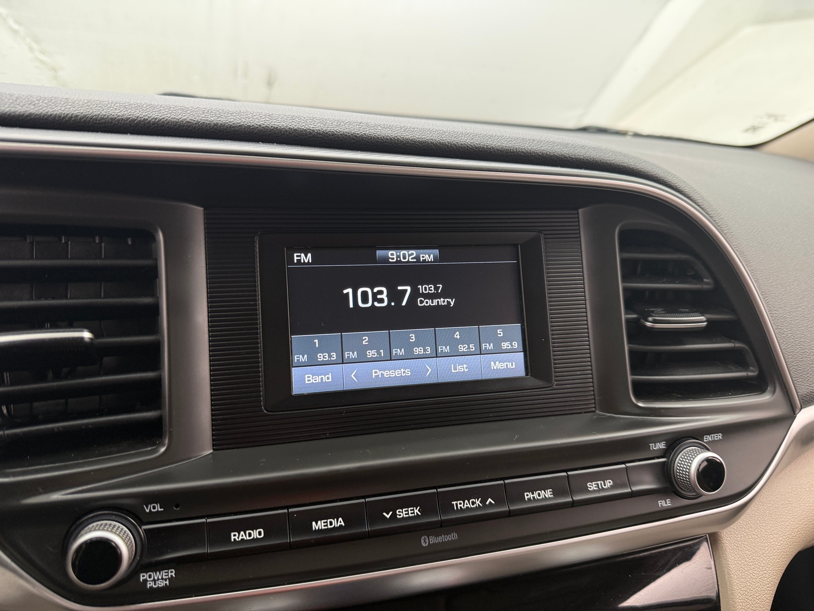 Thumbnail: 2019 Hyundai Elantra - 4