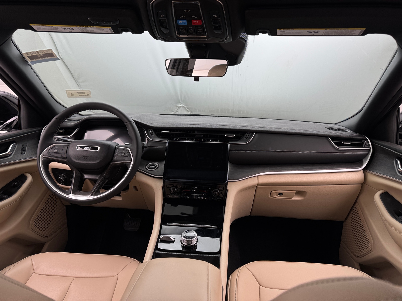 Thumbnail: 2025 Jeep Grand Cherokee L - 2