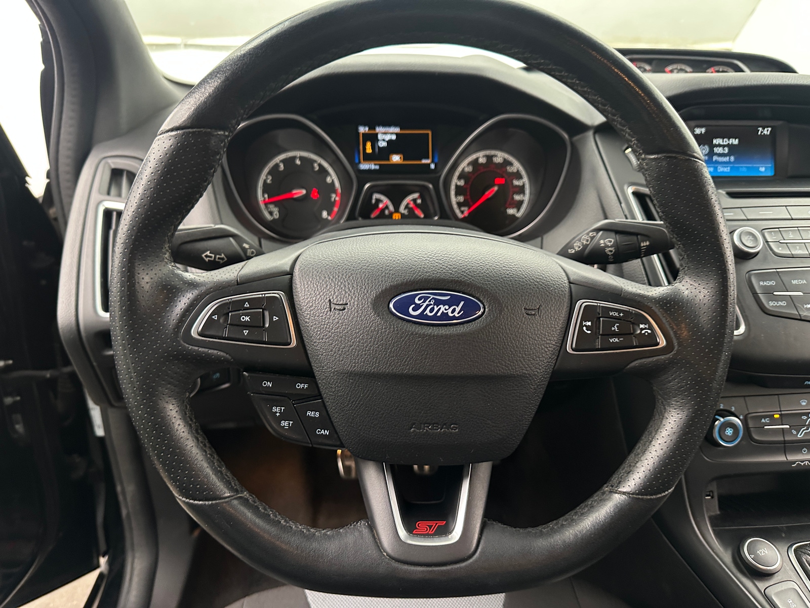 Thumbnail: 2017 Ford Focus - 5