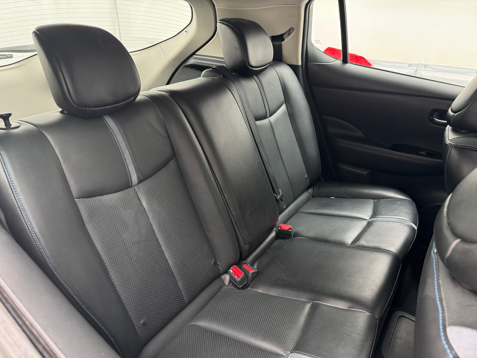 Thumbnail: 2018 Nissan Leaf - 5