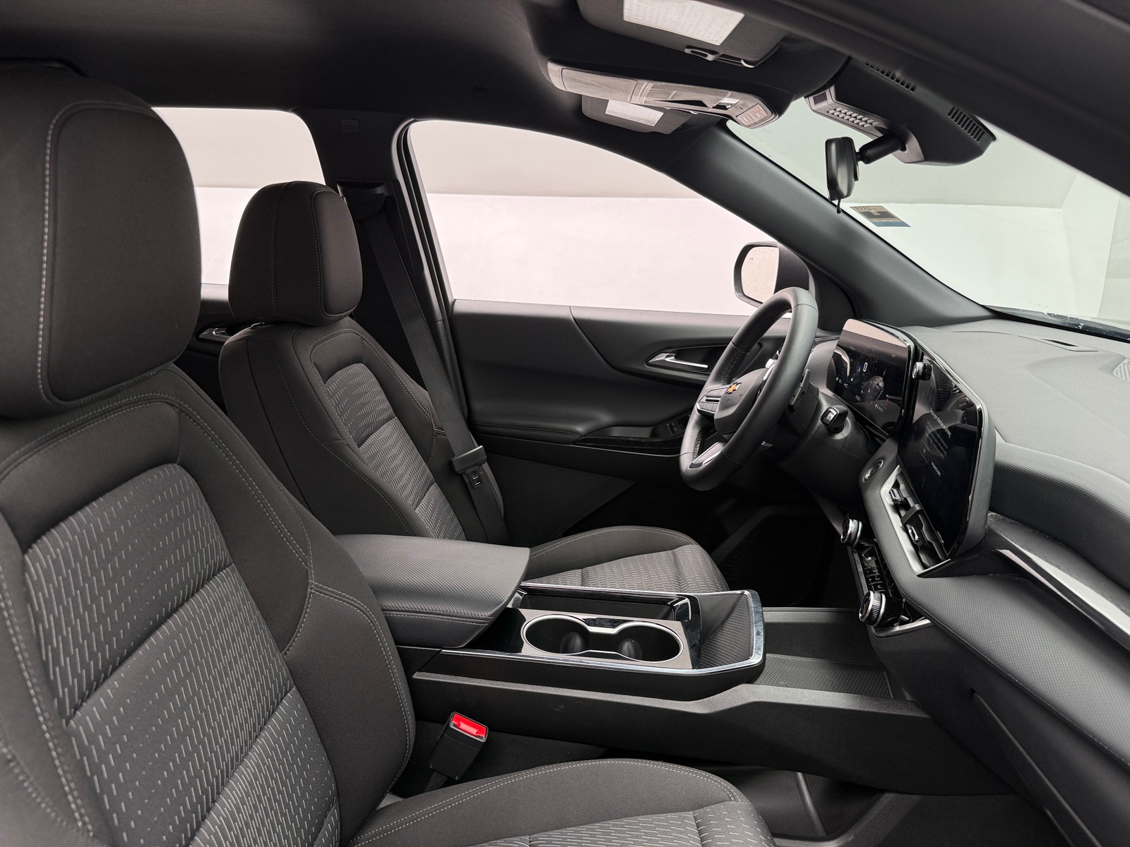 Thumbnail: 2025 Chevrolet Equinox - 2