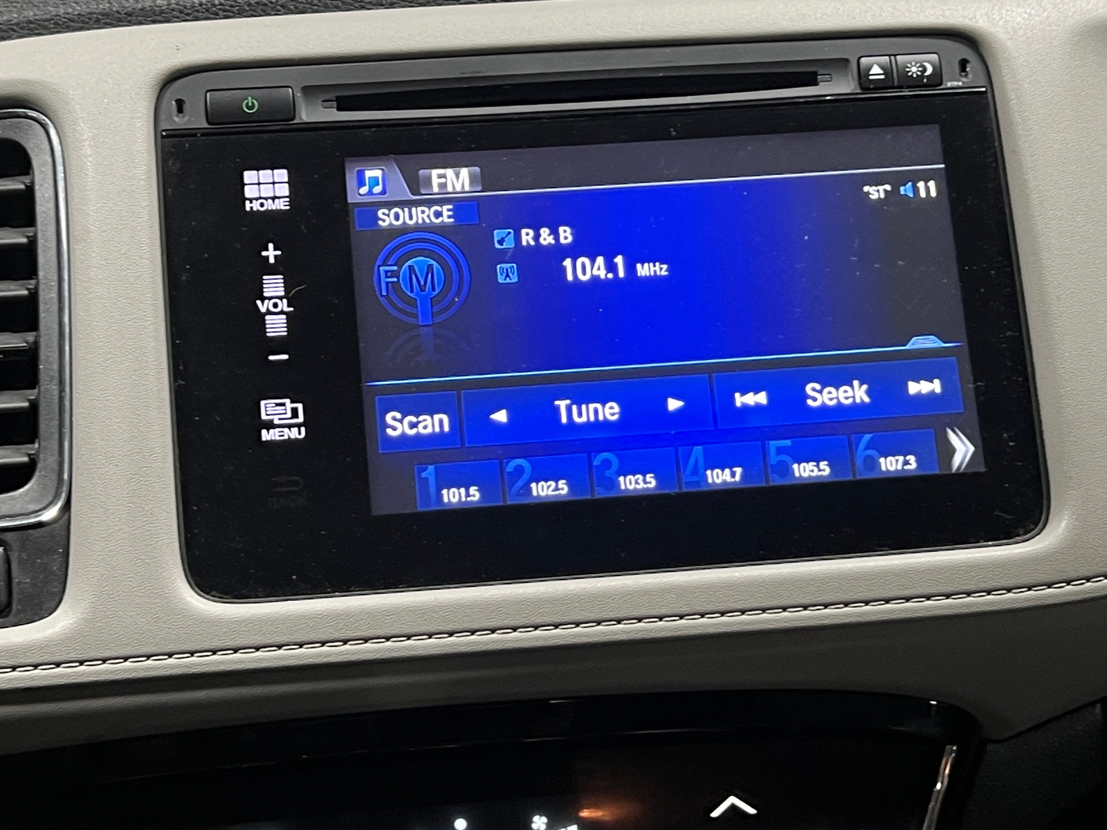 Thumbnail: 2017 Honda HR-V - 4