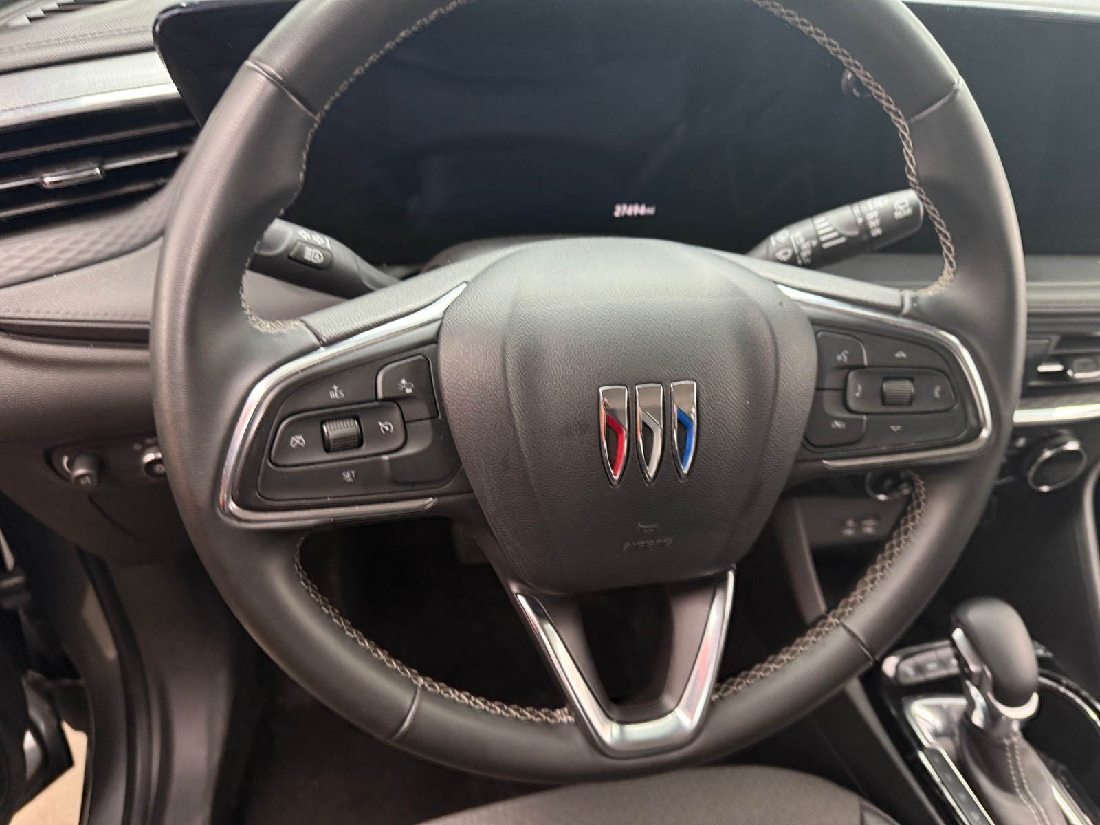 Thumbnail: 2025 Buick Encore GX - 4