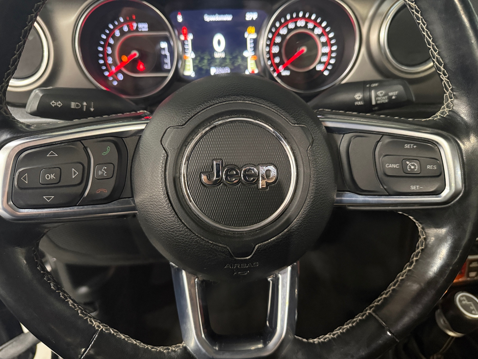 Thumbnail: 2020 Jeep Gladiator - 4