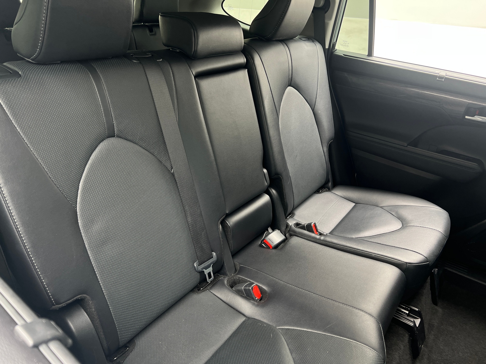 Thumbnail: 2024 Toyota Highlander - 6