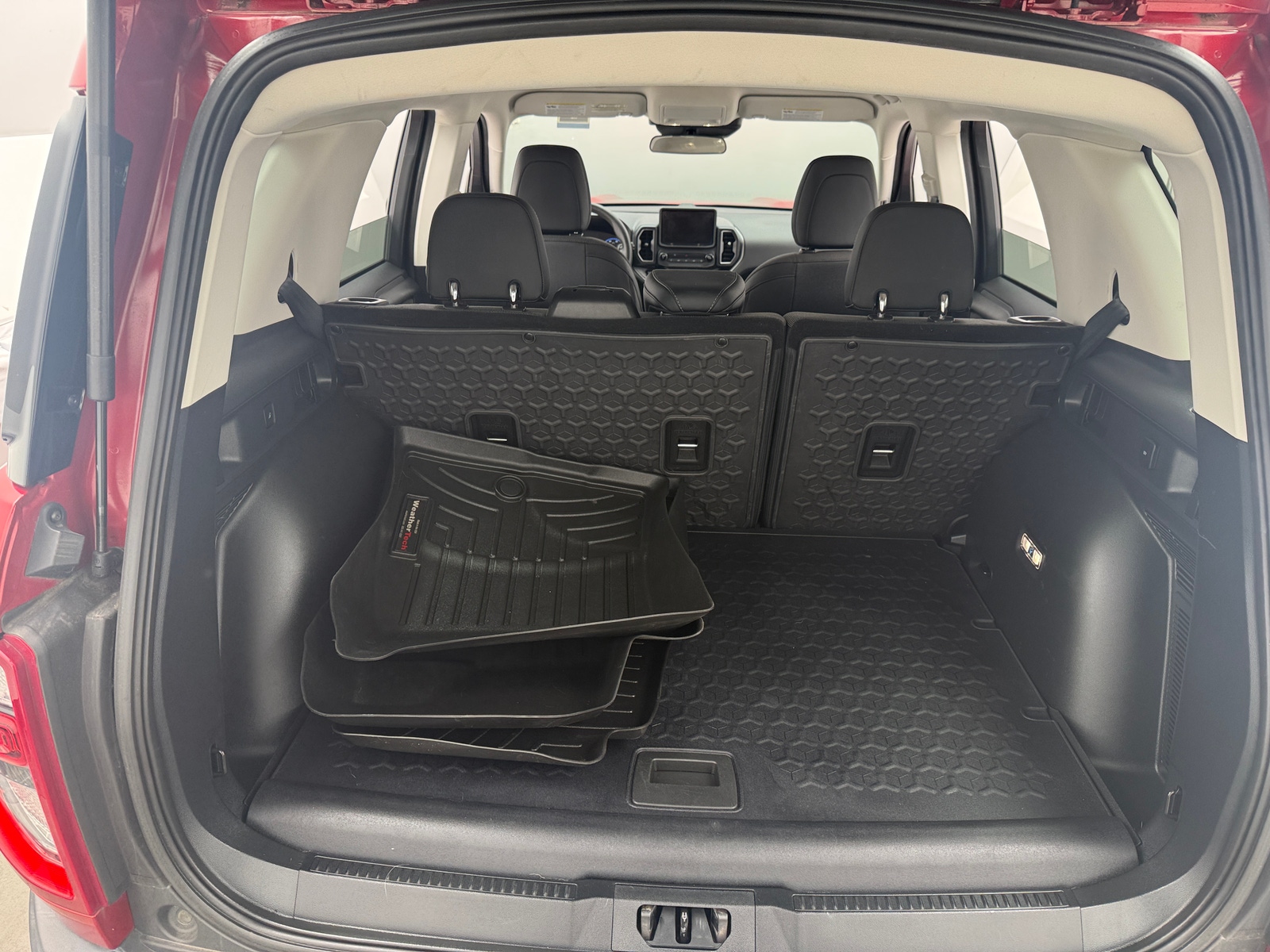 Thumbnail: 2021 Ford Bronco Sport - 7