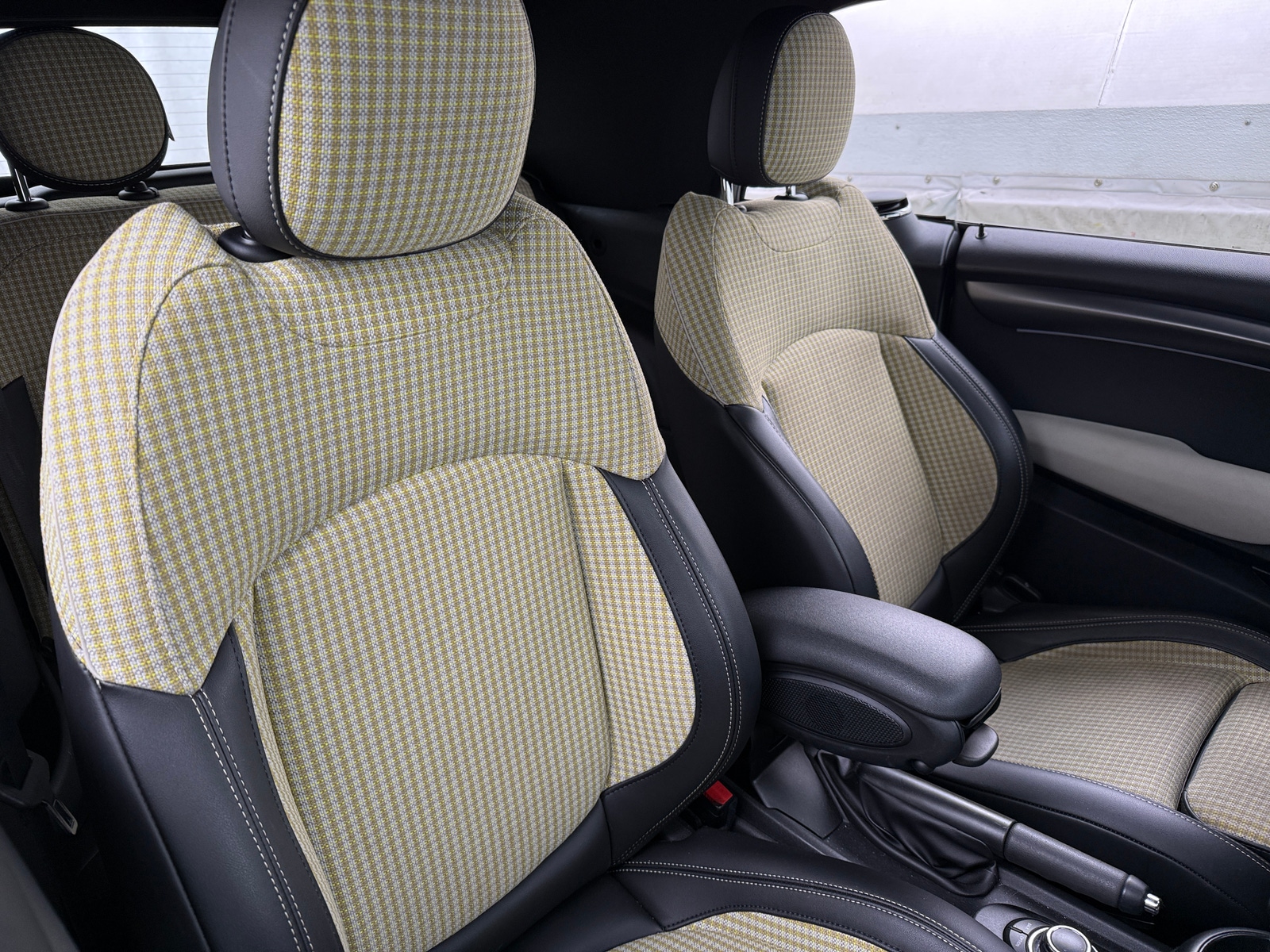 Thumbnail: 2022 MINI Cooper Convertible - 2