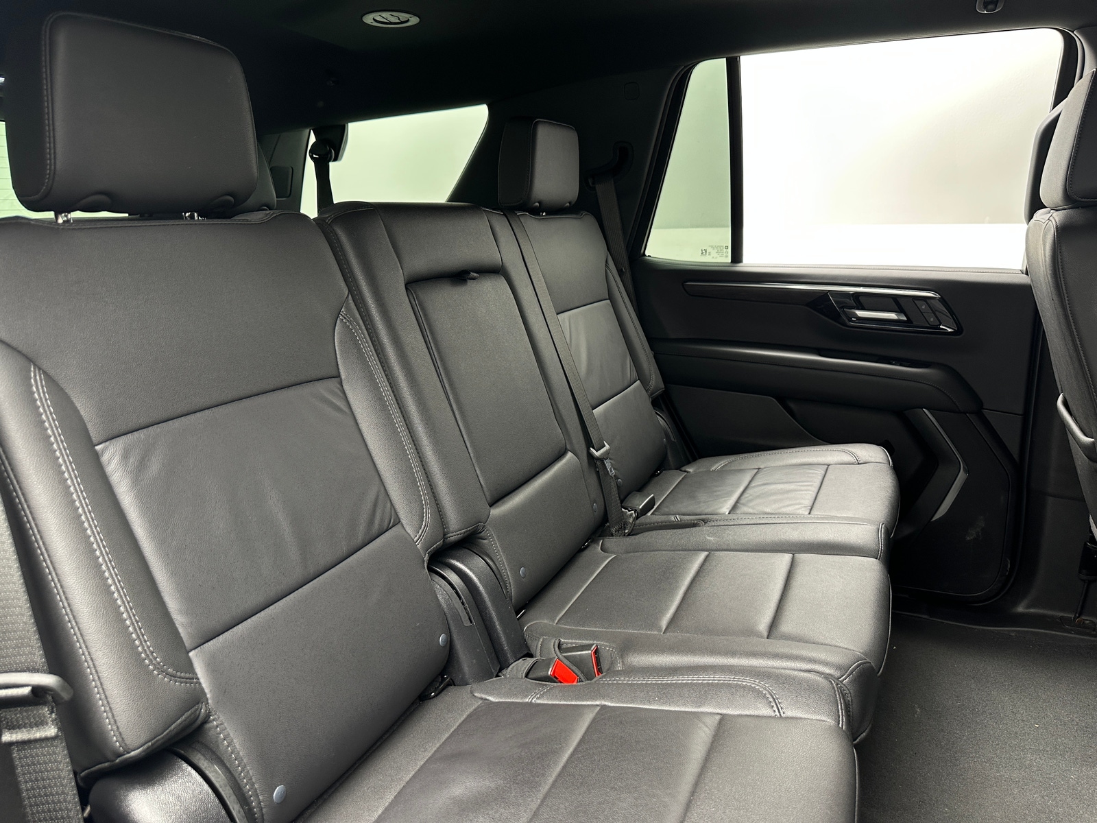 Thumbnail: 2025 Chevrolet Tahoe - 5