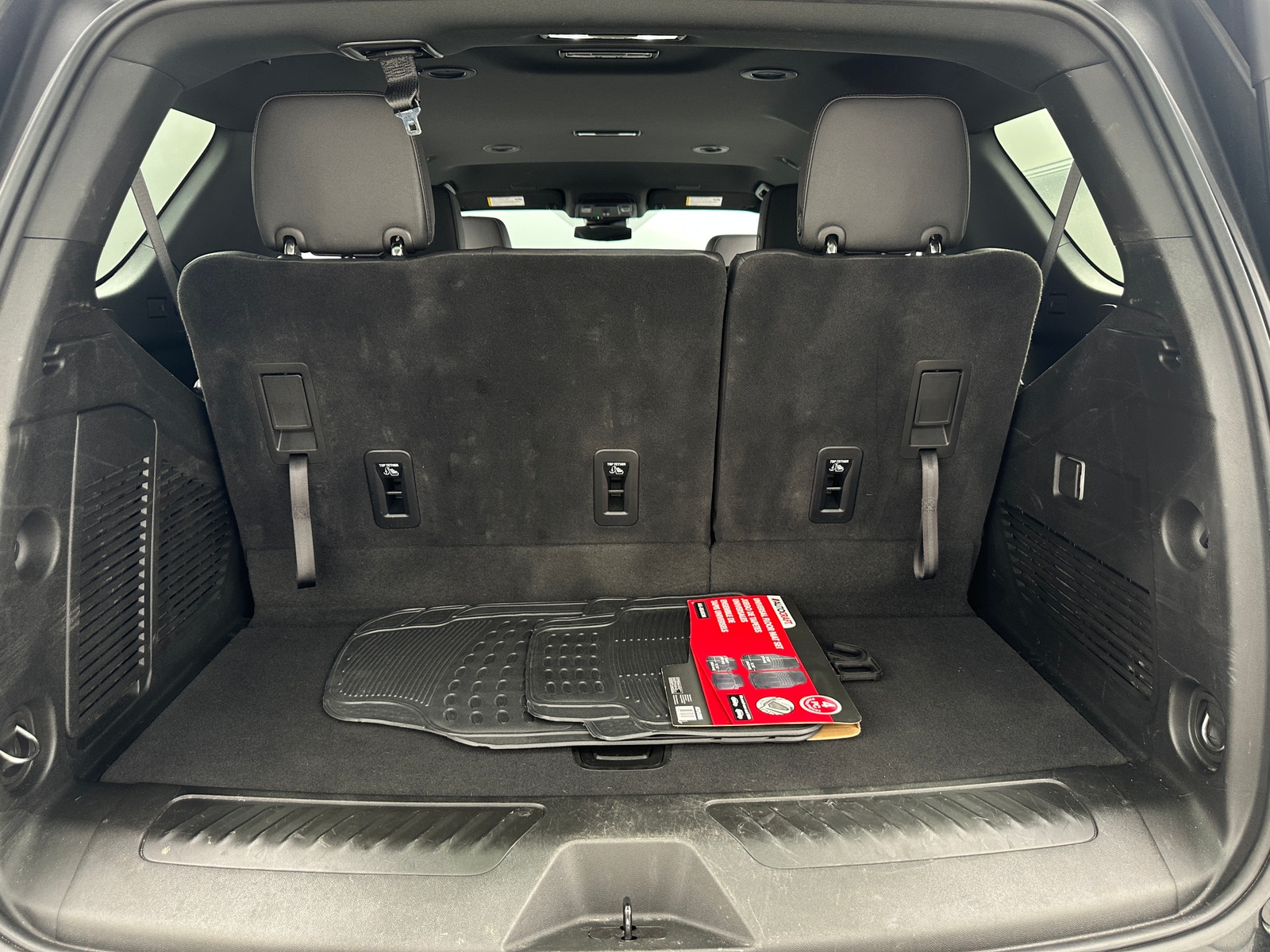 Thumbnail: 2025 Chevrolet Tahoe - 6