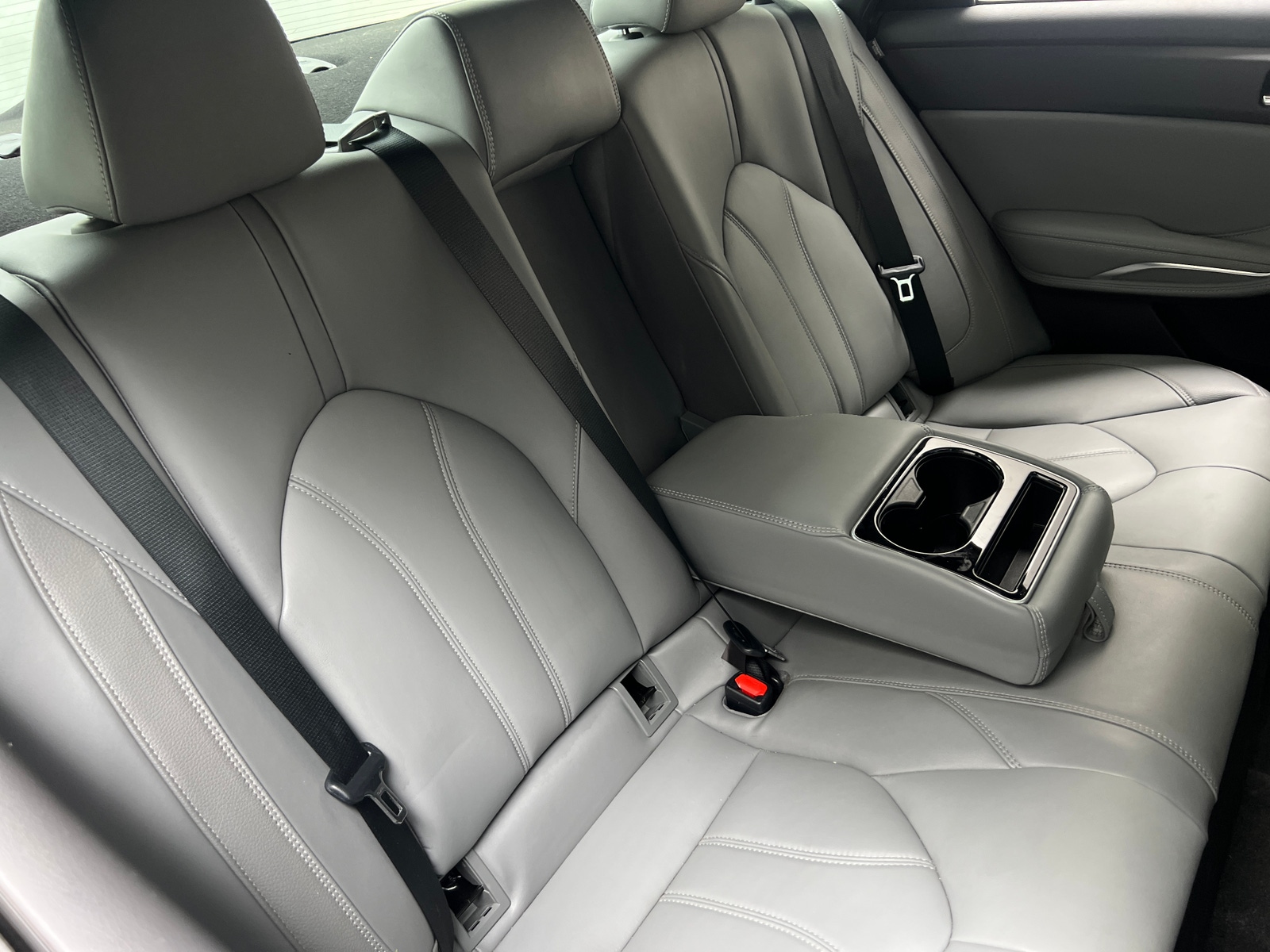 Thumbnail: 2021 Toyota Avalon - 5