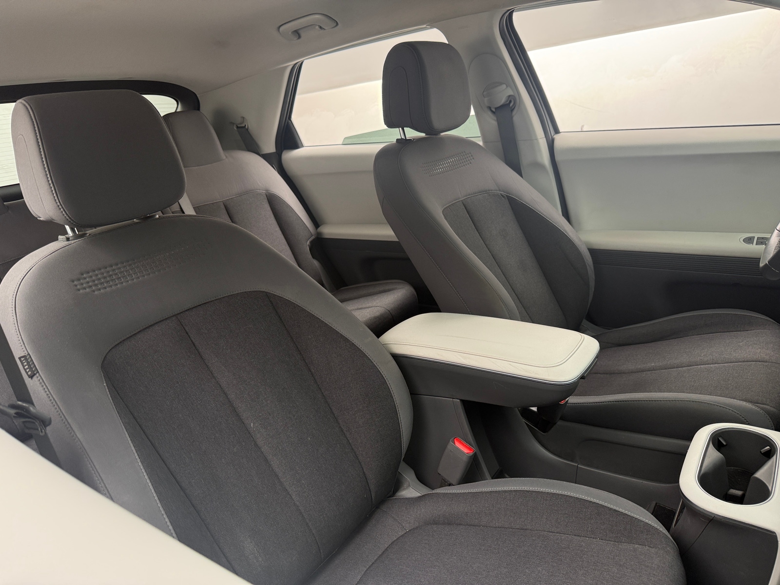 Thumbnail: 2023 Hyundai Ioniq 5 - 2