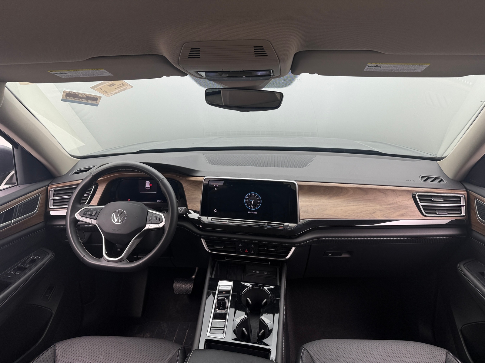 Thumbnail: 2025 Volkswagen Atlas - 2