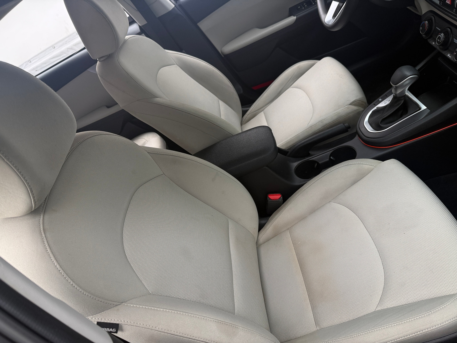 Thumbnail: 2022 Kia Forte - 2