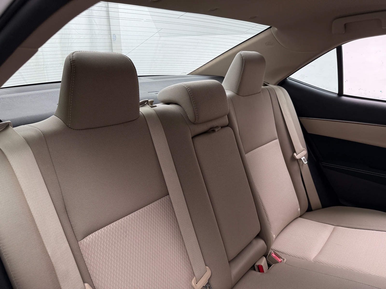 Thumbnail: 2015 Toyota Corolla - 6