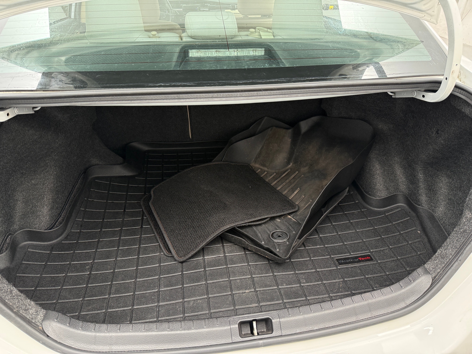 Thumbnail: 2015 Toyota Corolla - 7