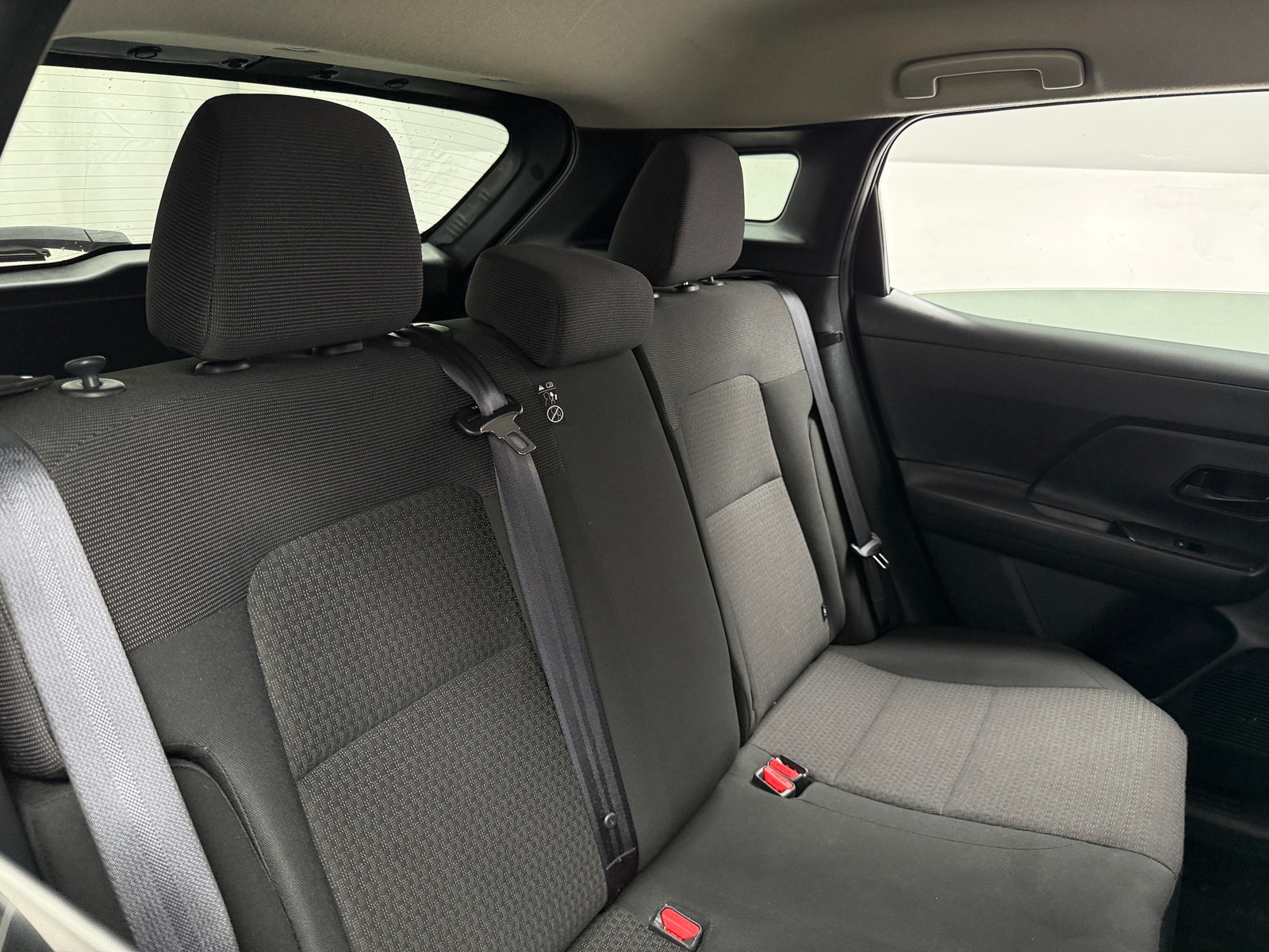 Thumbnail: 2025 Nissan Kicks - 6