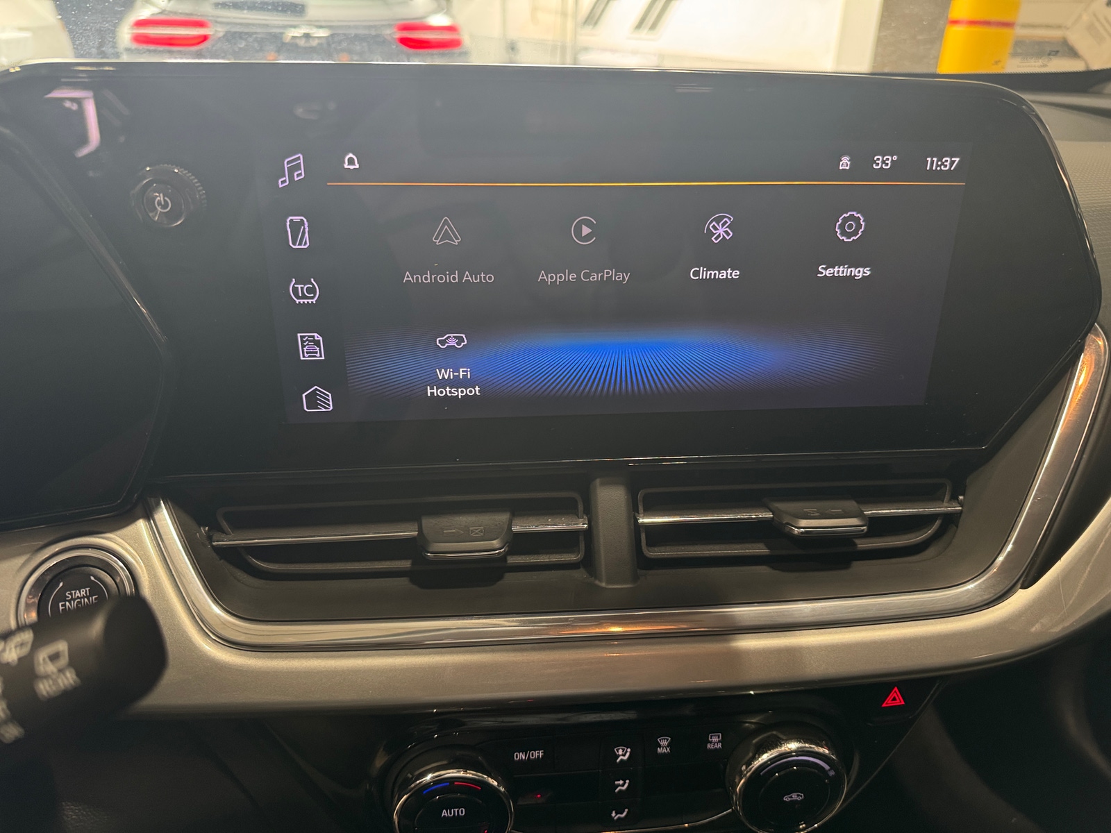 Thumbnail: 2025 Chevrolet Trax - 4