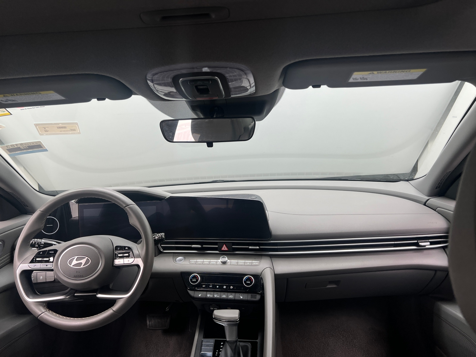 Thumbnail: 2025 Hyundai Elantra - 3