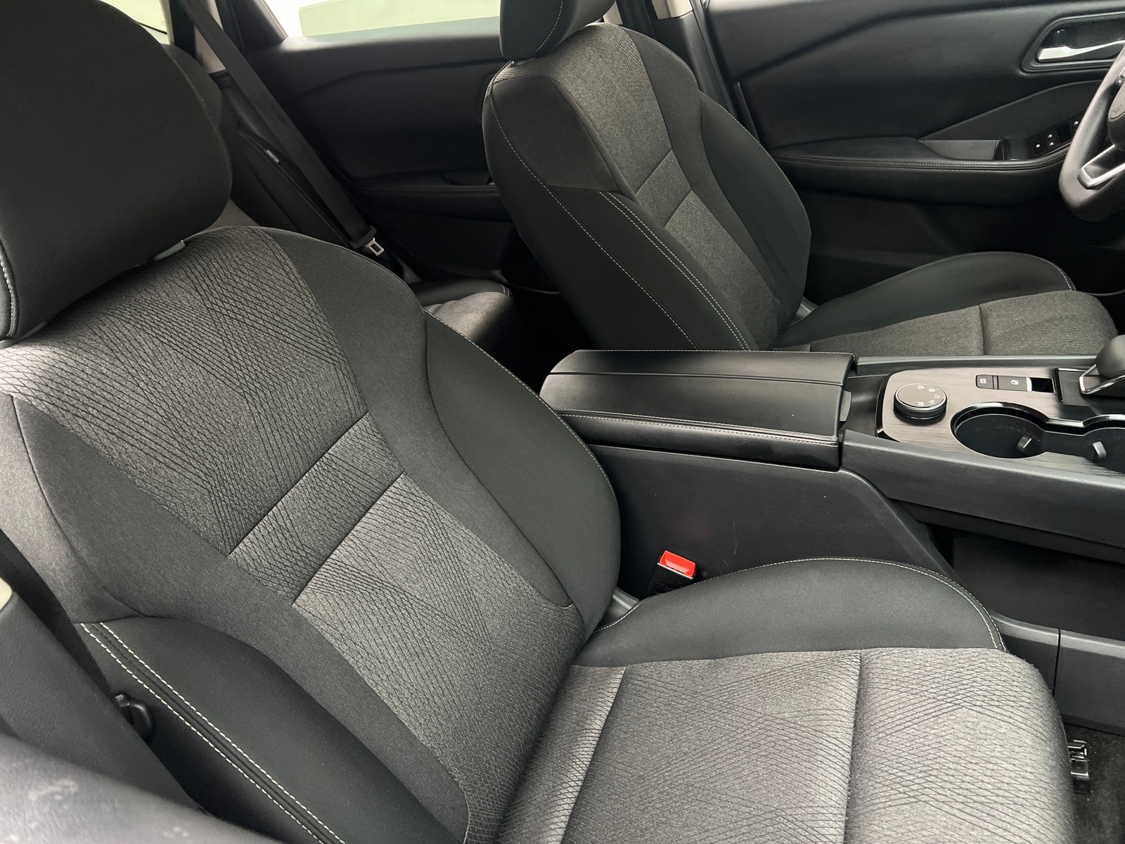 Thumbnail: 2024 Nissan Rogue - 2