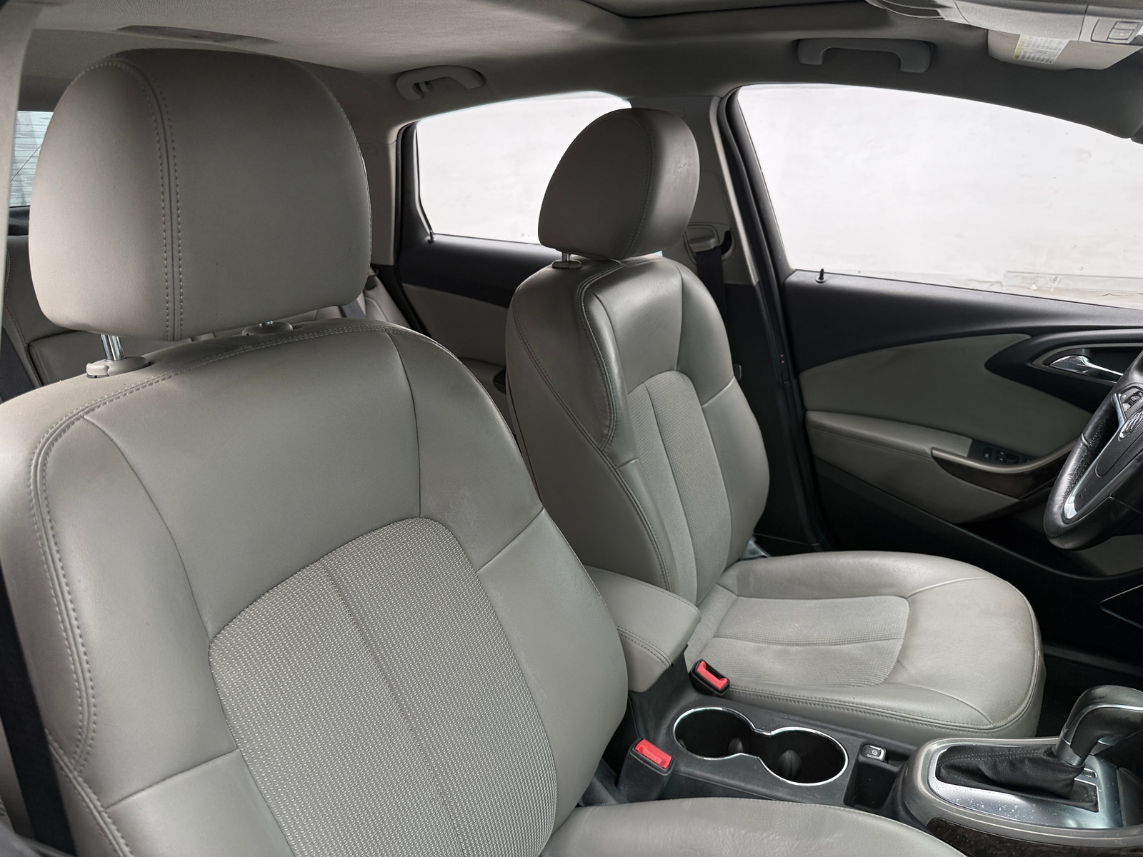 Thumbnail: 2013 Buick Verano - 2