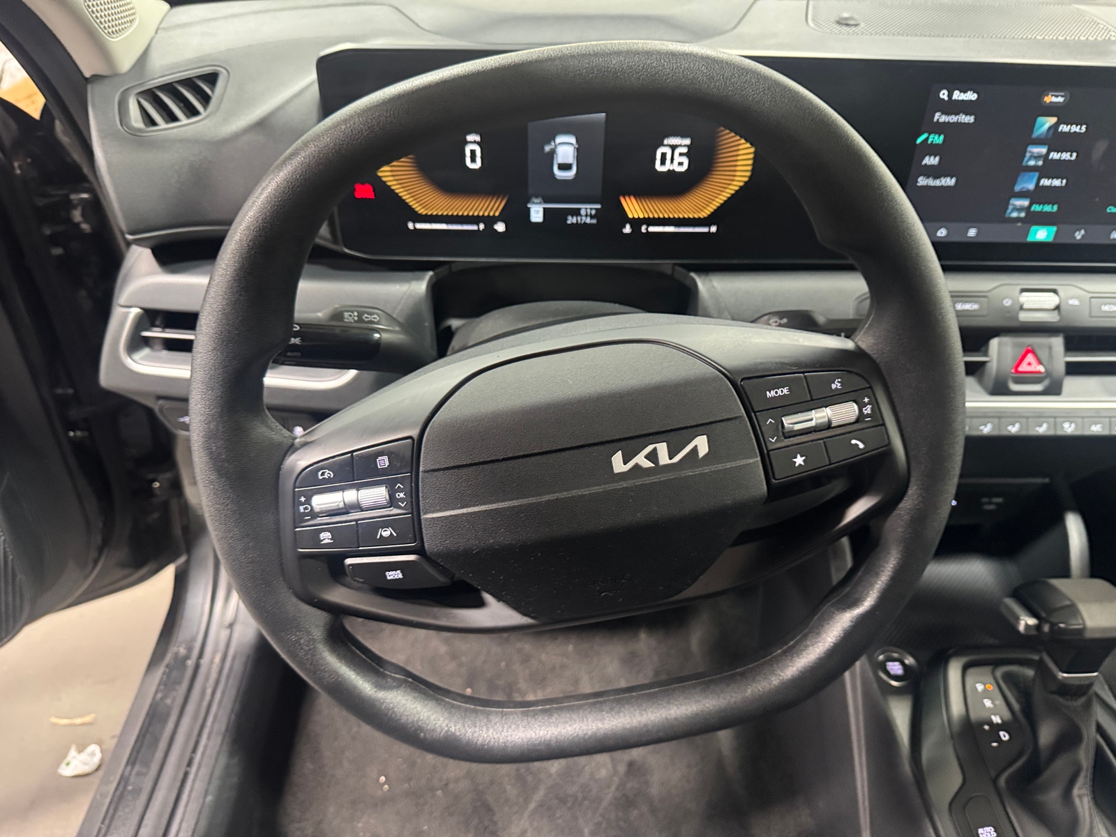 Thumbnail: 2025 Kia K4 - 5