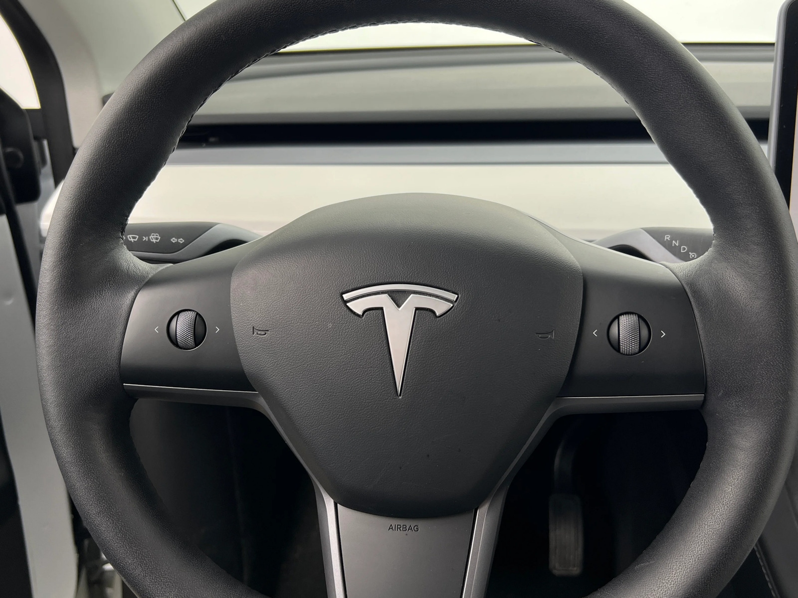 Thumbnail: 2022 Tesla Model Y - 4