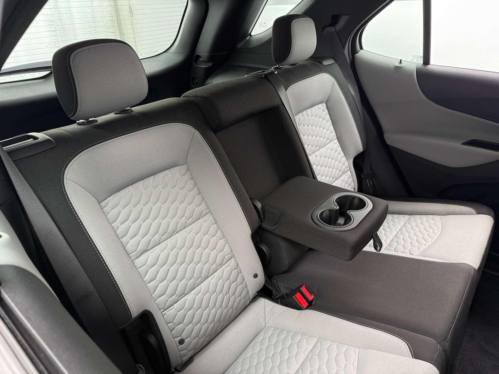 Thumbnail: 2018 Chevrolet Equinox - 6