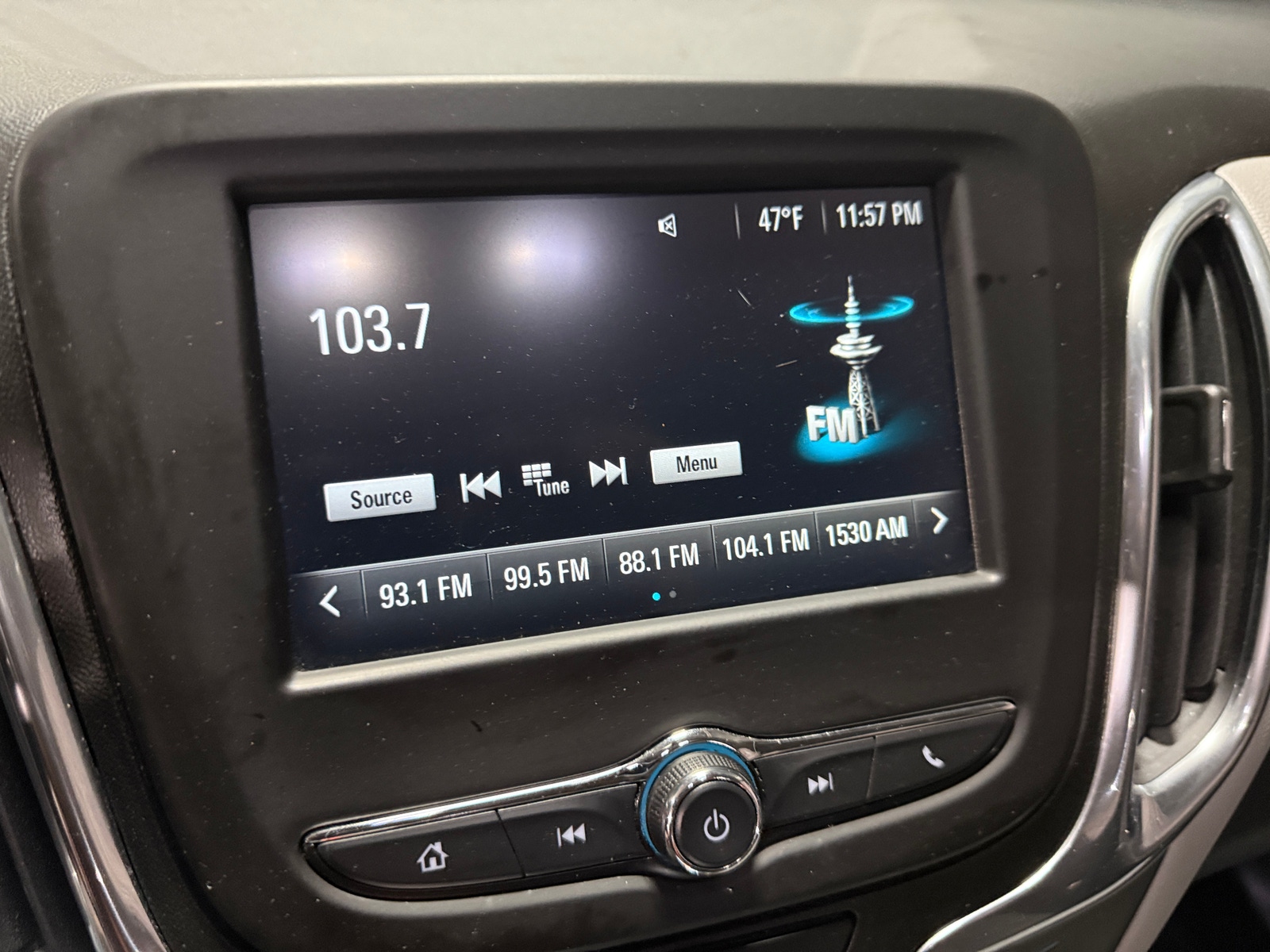 Thumbnail: 2018 Chevrolet Equinox - 4